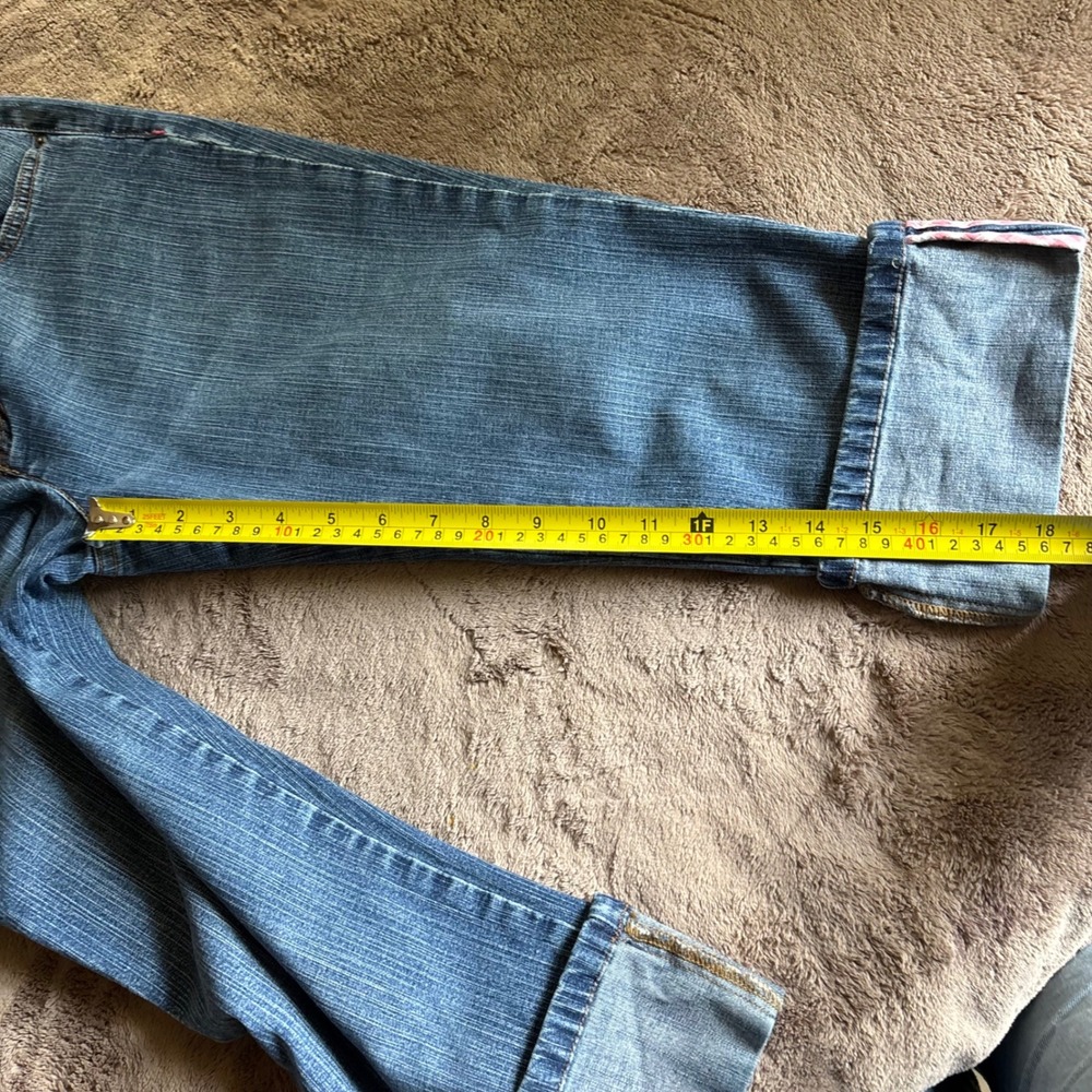 Tommy Jeans Y2K Cropped Capri Jeans Size 7 Cuffed Denim Low/Mid Rise - Picture 9 of 10